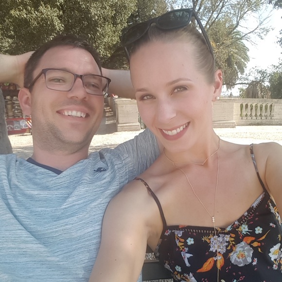 Meet your Posher, Hanna - Picture 1 of 1